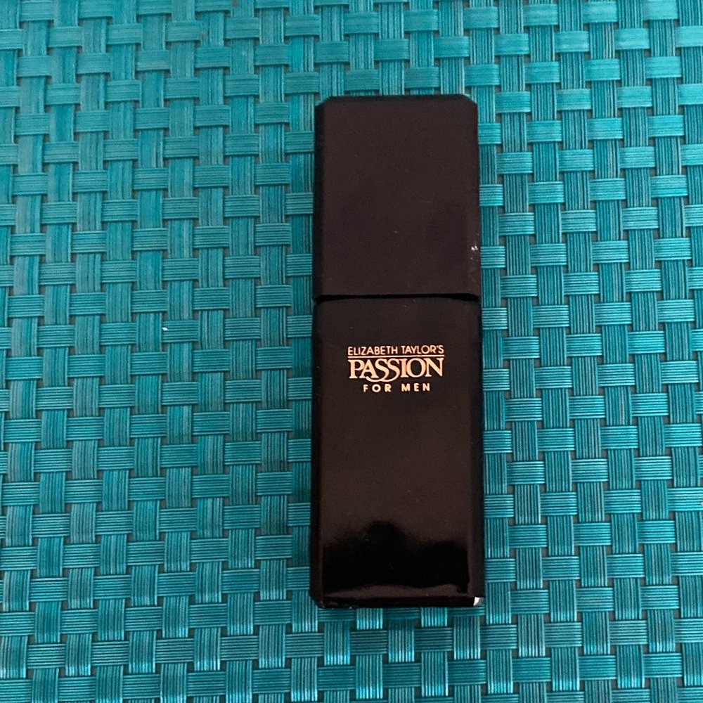 Elizabeth Taylor Passion for Men Cologne Spray Travel Size Vintage NOS